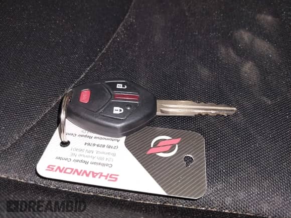 2015 Mitsubishi Outlander ES с VIN 4A4AR3AU2FE017030, выставлен на аукционе IAAI как лот 42898882 с пробегом 105 396 миль миль и . История ставок и продаж доступна на DreamBid. Изображение 11.