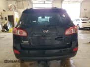 ✅ 2012 Hyundai Santa Fe SE • VIN: 5XYZHDAG8CG128326 • Lot: 67589184. Listed on Copart with 155,709 mi. Free auction sales archive from the USA and detailed vehicle history report at DreamBid. Image 6.