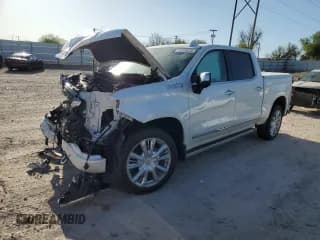 ✅ 2024 Chevrolet Silverado 1500 High Country • VIN: 1GCUDJEL1RZ151033 • Лот: 52334515. Опубликован ранее на Copart с пробегом 22 599 миль. Бесплатный доступ к архиву аукционных продаж из США и подробный отчёт об истории автомобиля на DreamBid. Изображение 1.