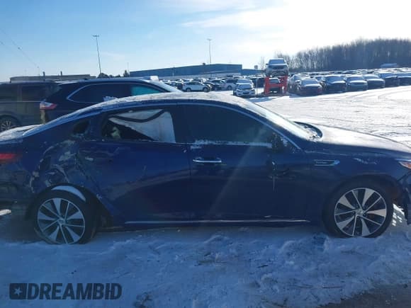✅ 2016 Kia Optima SXL Turbo • VIN: 5XXGV4L2XGG014565 • Лот: 41213545. Опубликован ранее на IAAI с пробегом 112 166 миль. Бесплатный доступ к архиву аукционных продаж из США и подробный отчёт об истории автомобиля на DreamBid. Изображение 14.