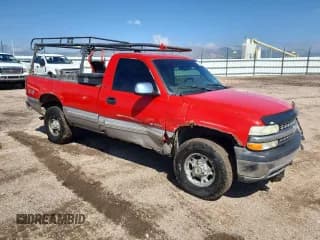 ✅ 2000 Chevrolet Silverado 2500 • VIN: 1GCGK24U7YE155354 • Lot: 59709795. Wystawiony na Copart z przebiegiem 140 120 mil. Bezpłatny archiwum sprzedaży aukcyjnych z USA i szczegółowy raport historii pojazdu na DreamBid. Zdjęcie 4.