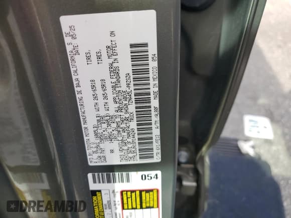 ✅ 2025 Toyota Tacoma SR5 • VIN: 3TMLB5JN1SM144249 • Lot: 81824265. Listed on Copart with 7,683 mi. Free auction sales archive from the USA and detailed vehicle history report at DreamBid. Image 12.