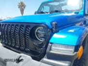 ✅ 2022 Jeep Gladiator Texas Trail • VIN: 1C6HJTAG4NL135346 • Lot: 42824733. Wystawiony na IAAI z przebiegiem 40 126 mil. Bezpłatny archiwum sprzedaży aukcyjnych z USA i szczegółowy raport historii pojazdu na DreamBid. Zdjęcie 17.