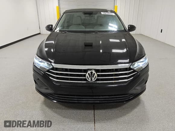 ✅ 2020 Volkswagen Jetta S • VIN: 3VWCB7BU4LM022355 • Lot: 92502555. Listed on Copart with 35,022 mi. Free auction sales archive from the USA and detailed vehicle history report at DreamBid. Image 5.