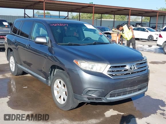 ✅ 2013 Toyota Highlander • VIN: 5TDZA3EH3DS046672 • Lot: 43298577. Listed on IAAI with 162,596 mi. Free auction sales archive from the USA and detailed vehicle history report at DreamBid. Image 1.