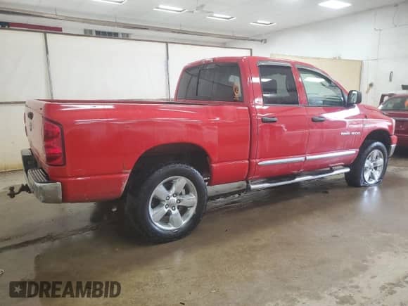 2007 Dodge 1500 SLT z VIN 1D7HU18277S247894, wystawiony jako Copart lot #67873964 z przebiegiem 207 175 mil mil oraz Czysty tytuł • Clean title. Historia ofert i sprzedaży dostępna na DreamBid. Obrazek 3.