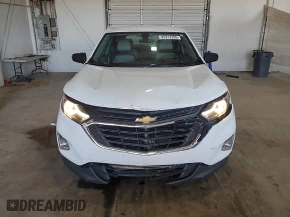 ✅ 2018 Chevrolet Equinox LS • VIN: 3GNAXHEVXJL120029 • Lot: 85313265. Wystawiony na Copart z przebiegiem 112 460 mil mil. Skorzystaj z bezpłatnego archiwum sprzedaży aukcyjnych z USA i zobacz szczegółowy raport historii pojazdu na DreamBid. Zdjęcie 5.