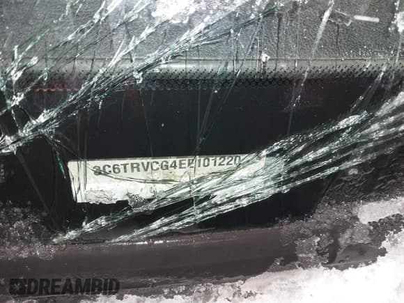 ✅ 2014 Ram ProMaster Cargo • VIN: 3C6TRVCG4EE101220 • Lot: 41323764. Wystawiony na IAAI z przebiegiem 270 810 mil. Bezpłatny archiwum sprzedaży aukcyjnych z USA i szczegółowy raport historii pojazdu na DreamBid. Zdjęcie 9.