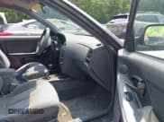 ✅ 2001 Hyundai Elantra GLS • VIN: KMHDN45D21U175278 • Lot: 42390546. Wystawiony na IAAI z przebiegiem 250 001 mil. Bezpłatny archiwum sprzedaży aukcyjnych z USA i szczegółowy raport historii pojazdu na DreamBid. Zdjęcie 5.