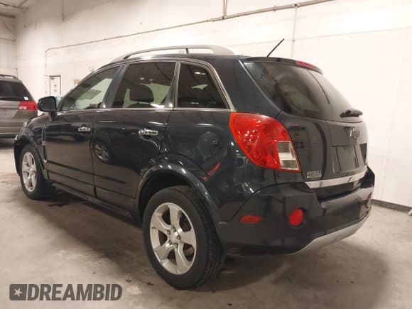✅ 2014 Chevrolet Captiva Sport LTZ • VIN: 3GNAL4EK8ES592607 • Lot: 41764416. Wystawiony na IAAI z przebiegiem 133 779 mil. Bezpłatny archiwum sprzedaży aukcyjnych z USA i szczegółowy raport historii pojazdu na DreamBid. Zdjęcie 3.