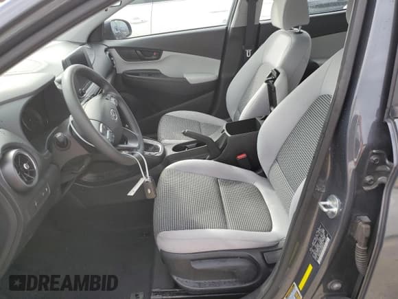 ✅ 2022 Hyundai Kona SE • VIN: KM8K22AB4NU805476 • Лот: 74182684. Опубликован ранее на Copart с пробегом Не указан. Бесплатный доступ к архиву аукционных продаж из США и подробный отчёт об истории автомобиля на DreamBid. Изображение 7.