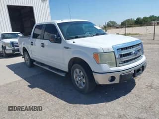 ✅ 2013 Ford F-150 XL • VIN: 1FTFW1CF9DKG35243 • Лот: 42902112. Опубликован ранее на IAAI с пробегом 171 771 миль. Бесплатный доступ к архиву аукционных продаж из США и подробный отчёт об истории автомобиля на DreamBid. Изображение 1.