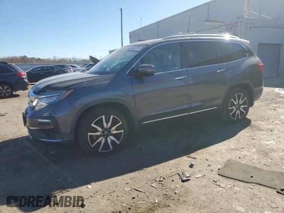 ✅ 2019 Honda Pilot Touring 7-Passenger • VIN: 5FNYF6H61KB096898 • Lot: 90592895. Listed on Copart with 54,548 mi. Free auction sales archive from the USA and detailed vehicle history report at DreamBid. Image 1.