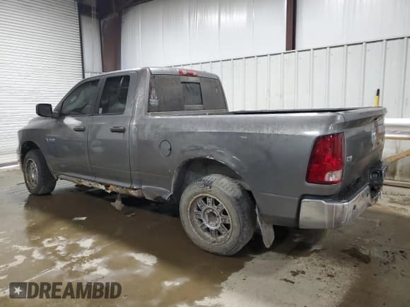 ✅ 2009 Dodge 1500 SLT • VIN: 1D3HV18PX9S743401 • Lot: 50729175. Wystawiony na Copart z przebiegiem 172 367 mil. Bezpłatny archiwum sprzedaży aukcyjnych z USA i szczegółowy raport historii pojazdu na DreamBid. Zdjęcie 2.