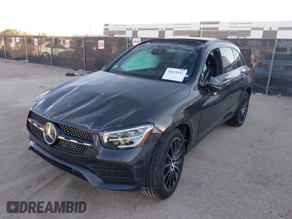 ✅ 2022 Mercedes-Benz GLC 300 • VIN: W1N0G8DB3NV363885 • Lot: 43619433. Listed on IAAI with 46,602 mi. Free auction sales archive from the USA and detailed vehicle history report at DreamBid. Image 2.