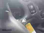 2003 Chevrolet Blazer LS z VIN 1GNCT18X83K143404, wystawiony jako IAAI lot #42572749 z przebiegiem 182 362 mil mil oraz . Historia ofert i sprzedaży dostępna na DreamBid. Obrazek 11.