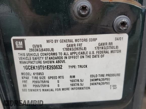 ✅ 2001 Chevrolet Silverado 1500 LT • VIN: 1GCEK19T91E293632 • Лот: 71719214. Опубликован ранее на Copart с пробегом Не указан. Бесплатный доступ к архиву аукционных продаж из США и подробный отчёт об истории автомобиля на DreamBid. Изображение 12.