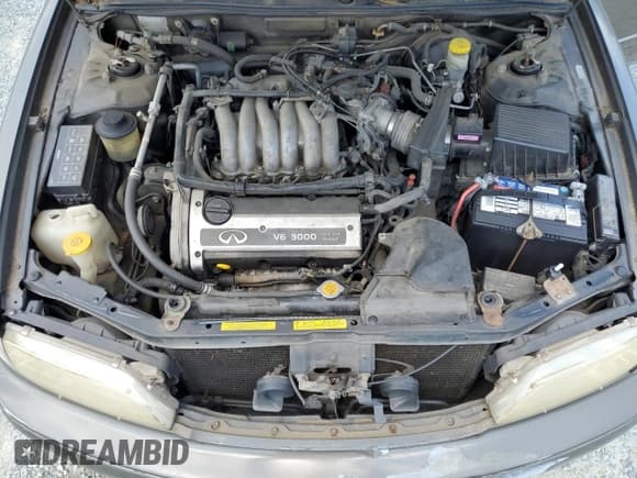 ✅ 1998 Infiniti I30 Standard • VIN: JNKCA21A5WT626274 • Лот: 69463025. Опубликован ранее на Copart с пробегом 209 975 миль. Бесплатный доступ к архиву аукционных продаж из США и подробный отчёт об истории автомобиля на DreamBid. Изображение 11.