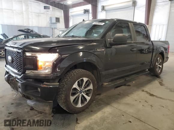 ✅ 2020 Ford F-150 XL • VIN: 1FTEW1CP0LKE86563 • Lot: 83836635. Listed on Copart with 141,141 mi. Free auction sales archive from the USA and detailed vehicle history report at DreamBid. Image 1.