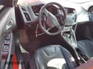 ✅ 2016 Ford Focus SE • VIN: 1FADP3F24GL345974 • Lot: 81504755. Listed on Copart with 117,541 mi. Free auction sales archive from the USA and detailed vehicle history report at DreamBid. Image 8.