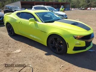 ✅ 2019 Chevrolet Camaro 2SS • VIN: 1G1FH1R70K0143647 • Lot: 43464515. Listed on IAAI with 99,525 mi. Free auction sales archive from the USA and detailed vehicle history report at DreamBid. Image 1.