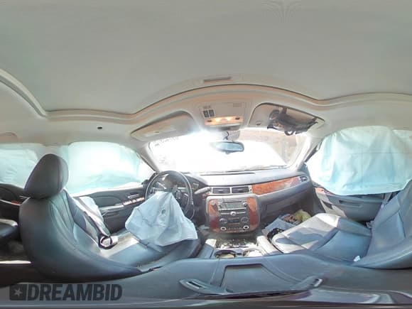 ✅ 2012 Chevrolet Tahoe LT • VIN: 1GNSCBE07CR224281 • Lot: 69745975. Wystawiony na Copart z przebiegiem 203 618 mil. Bezpłatny archiwum sprzedaży aukcyjnych z USA i szczegółowy raport historii pojazdu na DreamBid. Zdjęcie 16.