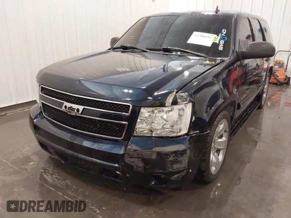 ✅ 2007 Chevrolet Tahoe LS • VIN: 1GNFC13C87R394003 • Lot: 42206597. Wystawiony na IAAI z przebiegiem 147 358 mil. Bezpłatny archiwum sprzedaży aukcyjnych z USA i szczegółowy raport historii pojazdu na DreamBid. Zdjęcie 6.