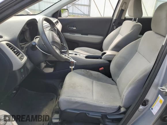 ✅ 2019 Honda HR-V LX • VIN: 3CZRU6H37KG715587 • Лот: 62605045. Опубликован ранее на Copart с пробегом 166 753 миль. Бесплатный доступ к архиву аукционных продаж из США и подробный отчёт об истории автомобиля на DreamBid. Изображение 7.