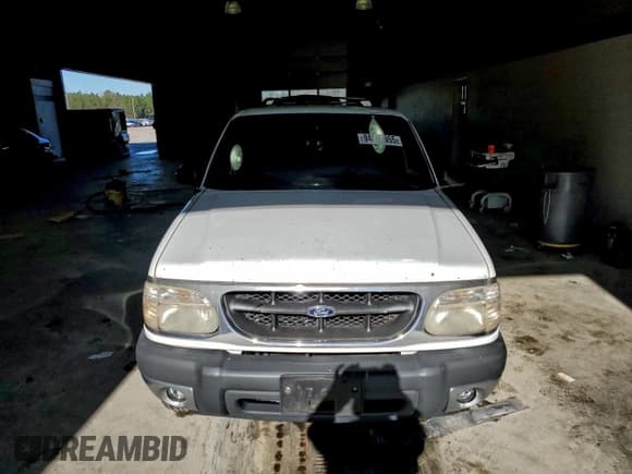 ✅ 2001 Ford Explorer XLT • VIN: 1FMZU73E51ZA58075 • Лот: 94874955. Опубликован ранее на Copart с пробегом 180 817 миль. Бесплатный доступ к архиву аукционных продаж из США и подробный отчёт об истории автомобиля на DreamBid. Изображение 5.