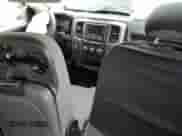 2013 Ram 1500 ST z VIN 1C6RR7FT0DS596316, wystawiony jako Copart lot #83477994 z przebiegiem Nie podano mil oraz Nie do naprawy • Non repairable. Historia ofert i sprzedaży dostępna na DreamBid. Obrazek 8.