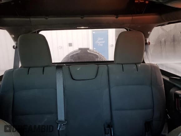 ✅ 2020 Jeep Wrangler Unlimited Sport • VIN: 1C4HJXDG1LW167582 • Lot: 92165515. Wystawiony na Copart z przebiegiem 57 146 mil. Bezpłatny archiwum sprzedaży aukcyjnych z USA i szczegółowy raport historii pojazdu na DreamBid. Zdjęcie 10.