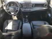 ✅ 2016 Toyota RAV4 SE • VIN: JTMNFREV6GJ086416 • Lot: 85166425. Wystawiony na Copart z przebiegiem 245 145 mil. Bezpłatny archiwum sprzedaży aukcyjnych z USA i szczegółowy raport historii pojazdu na DreamBid. Zdjęcie 8.