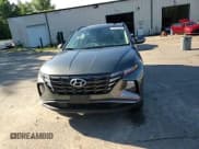 ✅ 2023 Hyundai Tucson SEL • VIN: 5NMJFCAE7PH180652 • Lot: 68076354. Wystawiony na Copart z przebiegiem 16 104 mil. Bezpłatny archiwum sprzedaży aukcyjnych z USA i szczegółowy raport historii pojazdu na DreamBid. Zdjęcie 12.