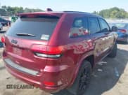 ✅ 2018 Jeep Grand Cherokee Laredo E • VIN: 1C4RJFAG9JC249352 • Lot: 43183145. Wystawiony na IAAI z przebiegiem 135 363 mil. Bezpłatny archiwum sprzedaży aukcyjnych z USA i szczegółowy raport historii pojazdu na DreamBid. Zdjęcie 4.