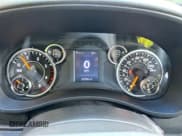 ✅ 2020 Ram 3500 Tradesman • VIN: 3C7WRTCLXLG279872 • Lot: 60653715. Wystawiony na Copart z przebiegiem 221 830 mil. Bezpłatny archiwum sprzedaży aukcyjnych z USA i szczegółowy raport historii pojazdu na DreamBid. Zdjęcie 8.