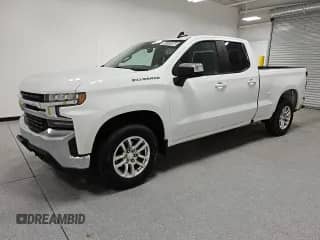 2020 Chevrolet Silverado 1500 LT z VIN 1GCRYDED7LZ159066, wystawiony jako Copart lot #64143395 z przebiegiem 62 078 mil mil oraz Czysty tytuł • Clean title. Historia ofert i sprzedaży dostępna na DreamBid. Obrazek 1.