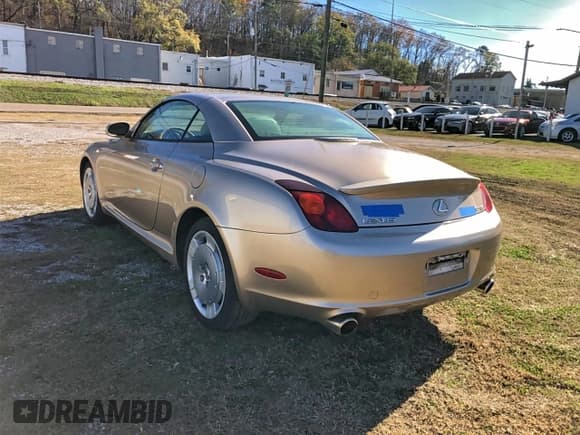 ✅ 2002 Lexus SC 430 • VIN: JTHFN48Y220022418 • Lot: 96958215. Listed on Copart with 220,676 mi. Free auction sales archive from the USA and detailed vehicle history report at DreamBid. Image 3.