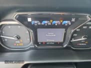 ✅ 2021 GMC Sierra 3500HD Denali • VIN: 1GT49WEY5MF267730 • Lot: 80920185. Wystawiony na Copart z przebiegiem 44 147 mil. Bezpłatny archiwum sprzedaży aukcyjnych z USA i szczegółowy raport historii pojazdu na DreamBid. Zdjęcie 9.