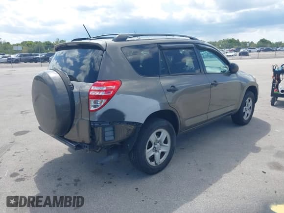✅ 2011 Toyota RAV4 • VIN: 2T3ZF4DV1BW057678 • Lot: 42508404. Listed on IAAI with 161,482 mi. Free auction sales archive from the USA and detailed vehicle history report at DreamBid. Image 4.