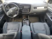 ✅ 2014 Mitsubishi Outlander ES • VIN: JA4AZ2A38EZ602074 • Lot: 69144605. Listed on Copart with 158,865 mi. Free auction sales archive from the USA and detailed vehicle history report at DreamBid. Image 8.