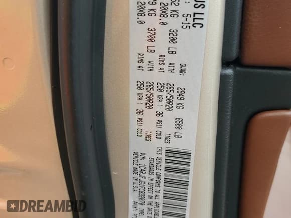 ✅ 2015 Jeep Grand Cherokee Summit • VIN: 1C4RJFJG1FC832070 • Lot: 71791905. Listed on Copart with 129,895 mi. Free auction sales archive from the USA and detailed vehicle history report at DreamBid. Image 13.