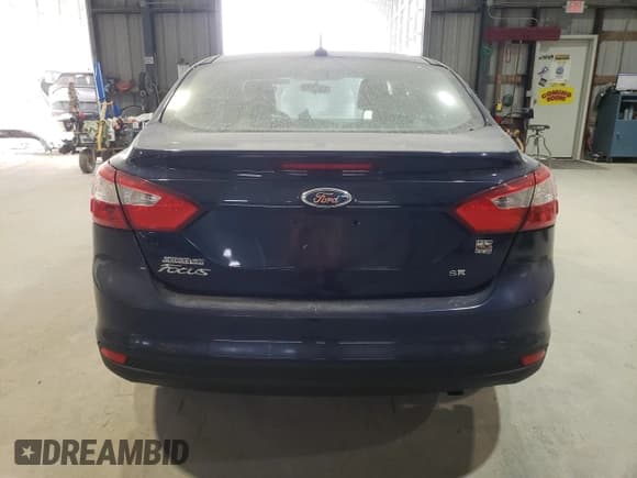 ✅ 2012 Ford Focus SE • VIN: 1FAHP3F27CL111937 • Lot: 91265815. Wystawiony na Copart z przebiegiem 180 875 mil. Bezpłatny archiwum sprzedaży aukcyjnych z USA i szczegółowy raport historii pojazdu na DreamBid. Zdjęcie 6.