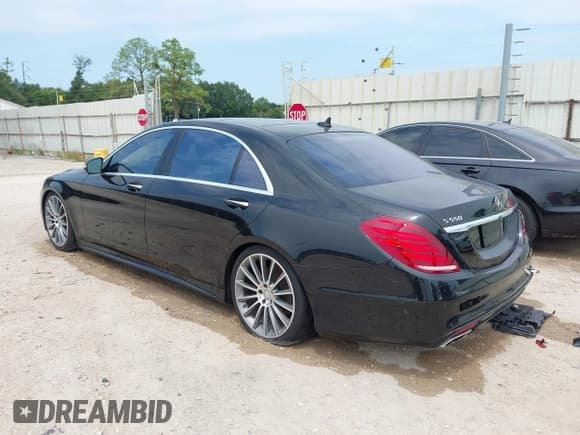 ✅ 2015 Mercedes-Benz S 550 • VIN: WDDUG8CB7FA194673 • Lot: 42997855. Listed on IAAI with 118,463 mi. Free auction sales archive from the USA and detailed vehicle history report at DreamBid. Image 3.