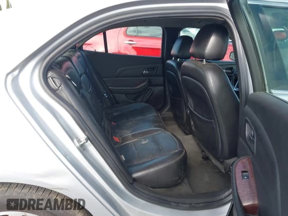 ✅ 2013 Chevrolet Malibu LTZ • VIN: 1G11H5SA2DF156651 • Лот: 43595203. Опубликован ранее на IAAI с пробегом 118 008 миль. Бесплатный доступ к архиву аукционных продаж из США и подробный отчёт об истории автомобиля на DreamBid. Изображение 8.