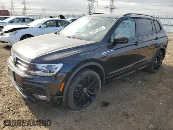 ✅ 2021 Volkswagen Tiguan SE • VIN: 3VV2B7AX2MM097343 • Lot: 93000265. Wystawiony na Copart z przebiegiem 20 047 mil. Bezpłatny archiwum sprzedaży aukcyjnych z USA i szczegółowy raport historii pojazdu na DreamBid. Zdjęcie 1.