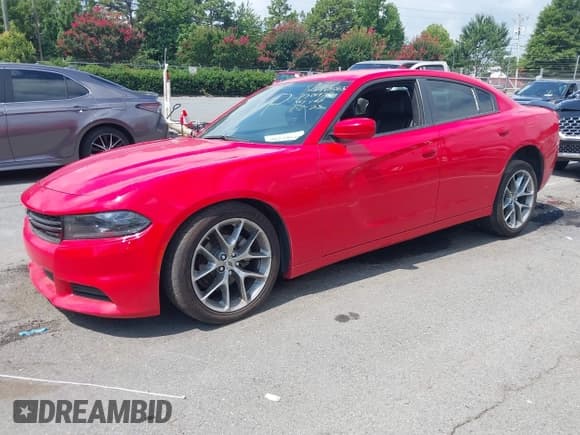 ✅ 2022 Dodge Charger SXT • VIN: 2C3CDXBG7NH204922 • Lot: 42782536. Wystawiony na IAAI z przebiegiem 83 151 mil. Bezpłatny archiwum sprzedaży aukcyjnych z USA i szczegółowy raport historii pojazdu na DreamBid. Zdjęcie 2.