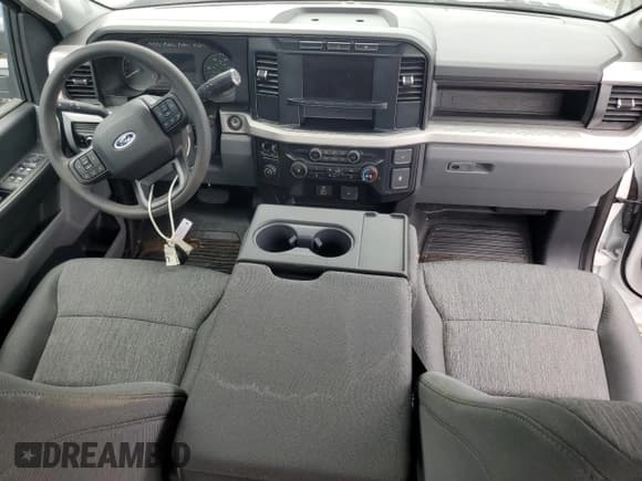 ✅ 2024 Ford F-250 • VIN: 1FD7X2AA9RED30535 • Лот: 65363535. Опубликован ранее на Copart с пробегом Не указан. Бесплатный доступ к архиву аукционных продаж из США и подробный отчёт об истории автомобиля на DreamBid. Изображение 8.