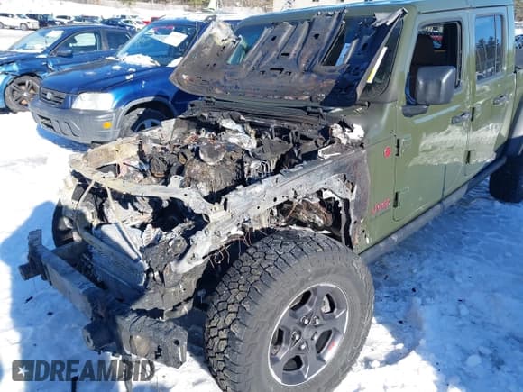 ✅ 2022 Jeep Gladiator Rubicon • VIN: 1C6JJTBM9NL151645 • Lot: 41613065. Listed on IAAI with Not provided. Free auction sales archive from the USA and detailed vehicle history report at DreamBid. Image 6.