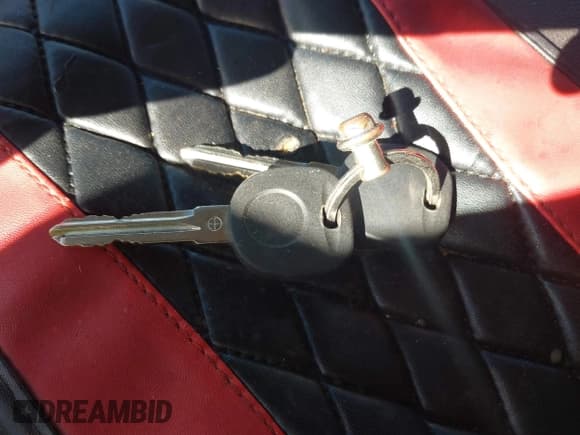 ✅ 2010 Chevrolet Tahoe LT • VIN: 1GNUCBE03AR177840 • Лот: 43428342. Опубликован ранее на IAAI с пробегом Не указан. Бесплатный доступ к архиву аукционных продаж из США и подробный отчёт об истории автомобиля на DreamBid. Изображение 11.