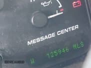 ✅ 2002 Ford Explorer Eddie Bauer • VIN: 1FMDU74E32ZB28117 • Lot: 42095761. Wystawiony na IAAI z przebiegiem 125 946 mil. Bezpłatny archiwum sprzedaży aukcyjnych z USA i szczegółowy raport historii pojazdu na DreamBid. Zdjęcie 7.